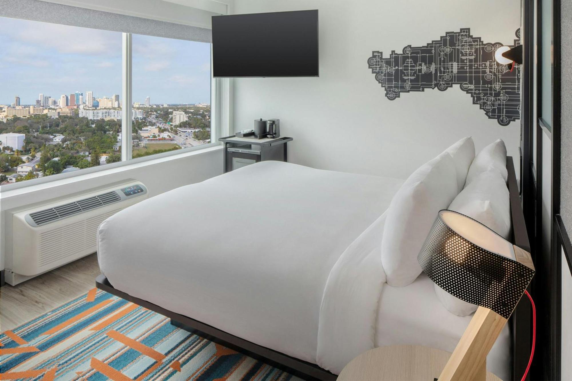 Aloft Fort Lauderdale Airport & Cruise Port Exterior photo